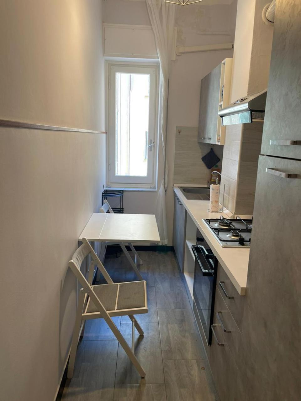 Molo Apartament Genoa Exterior photo